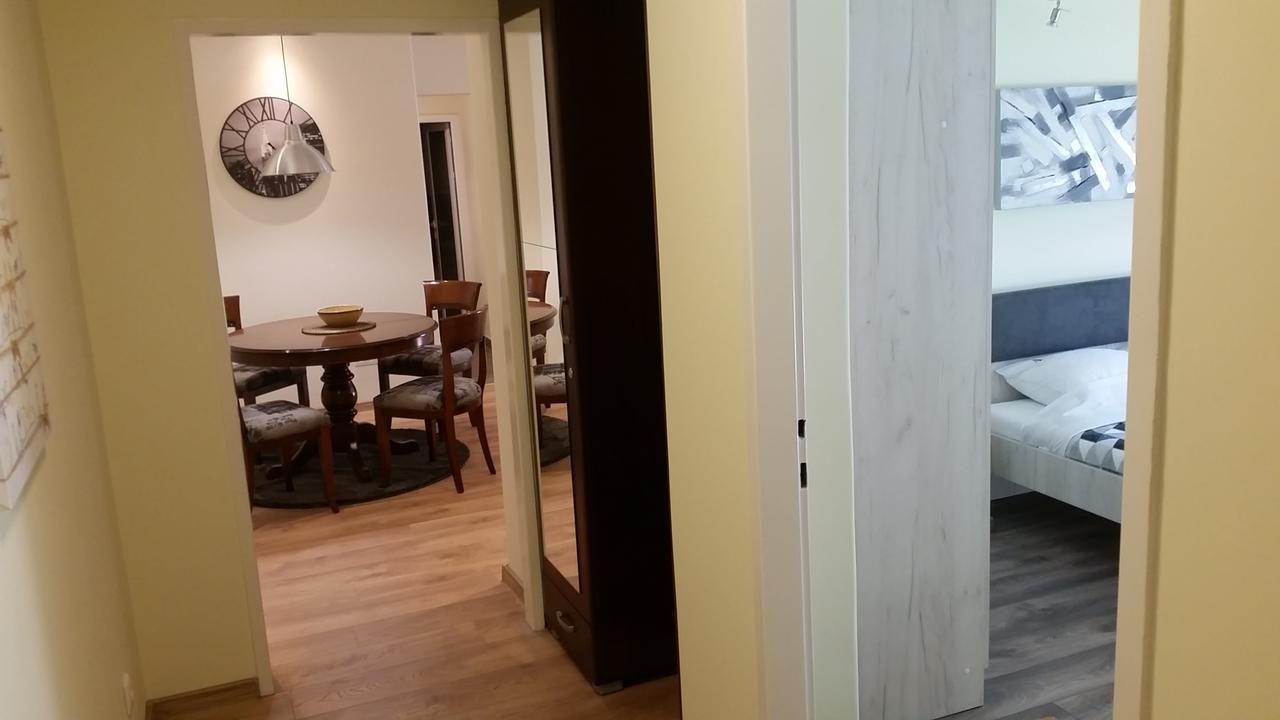 Alux Apartment Belgrado Buitenkant foto