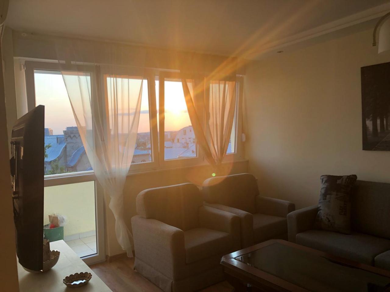 Alux Apartment Belgrado Buitenkant foto