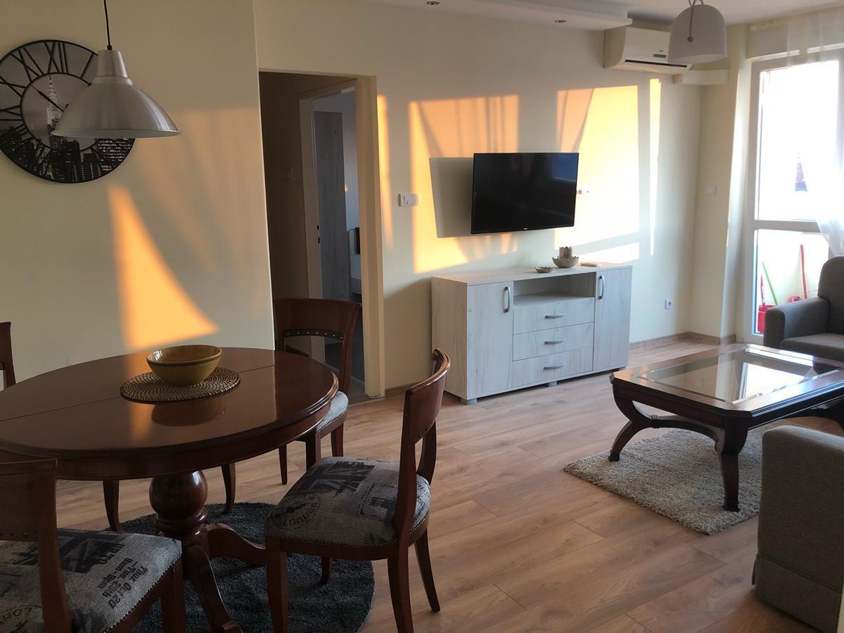 Alux Apartment Belgrado Buitenkant foto